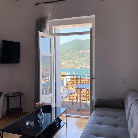 Evageliasvilla Sea View With Complimentary Breakfast Basket *