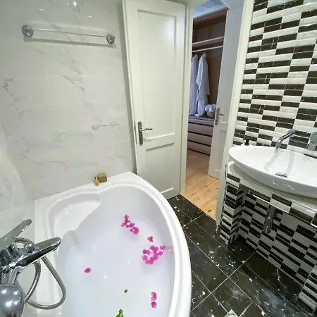 Evageliasvilla Sea View