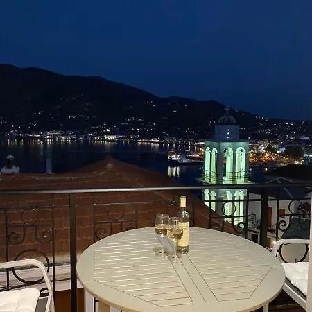 Evageliasvilla Sea View *