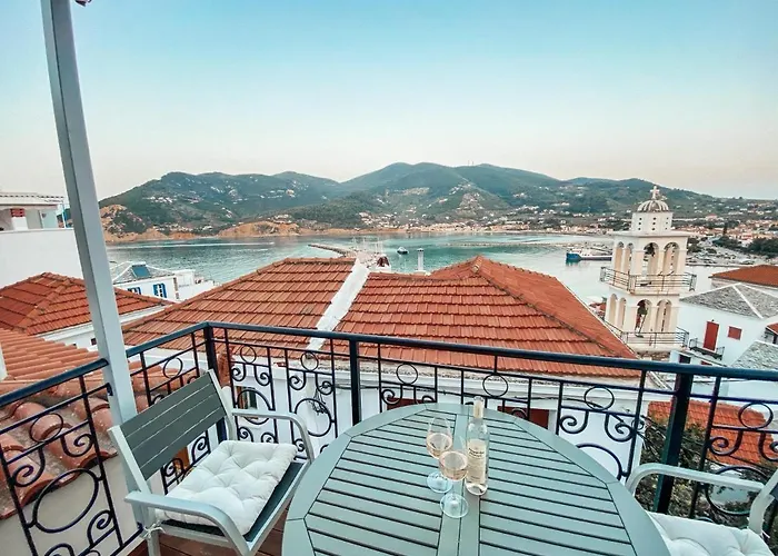 Evageliasvilla Sea View *