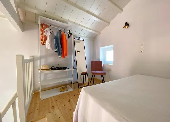 Evageliasvilla Sea View *