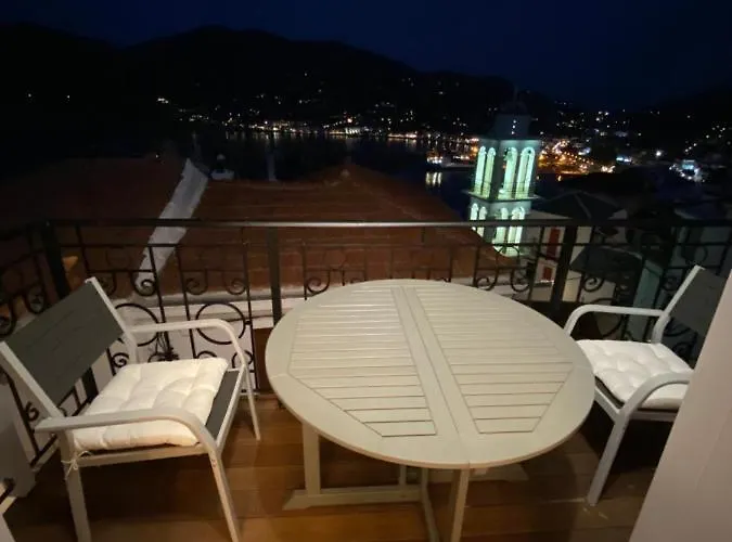 Evageliasvilla Sea View *